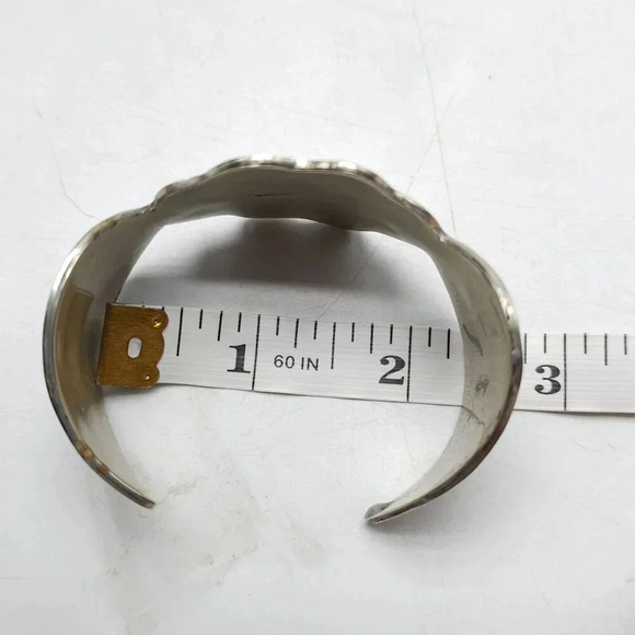 Vintage Mexican Abalone Inlay Coin Silver Cuff Bracelet With Flower Design - Picture 10 of 10